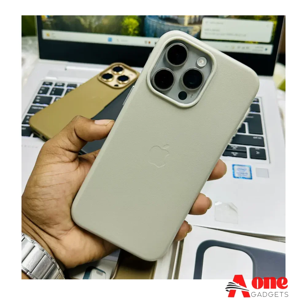 Original iC Leather MagSafe Animation Premium Case